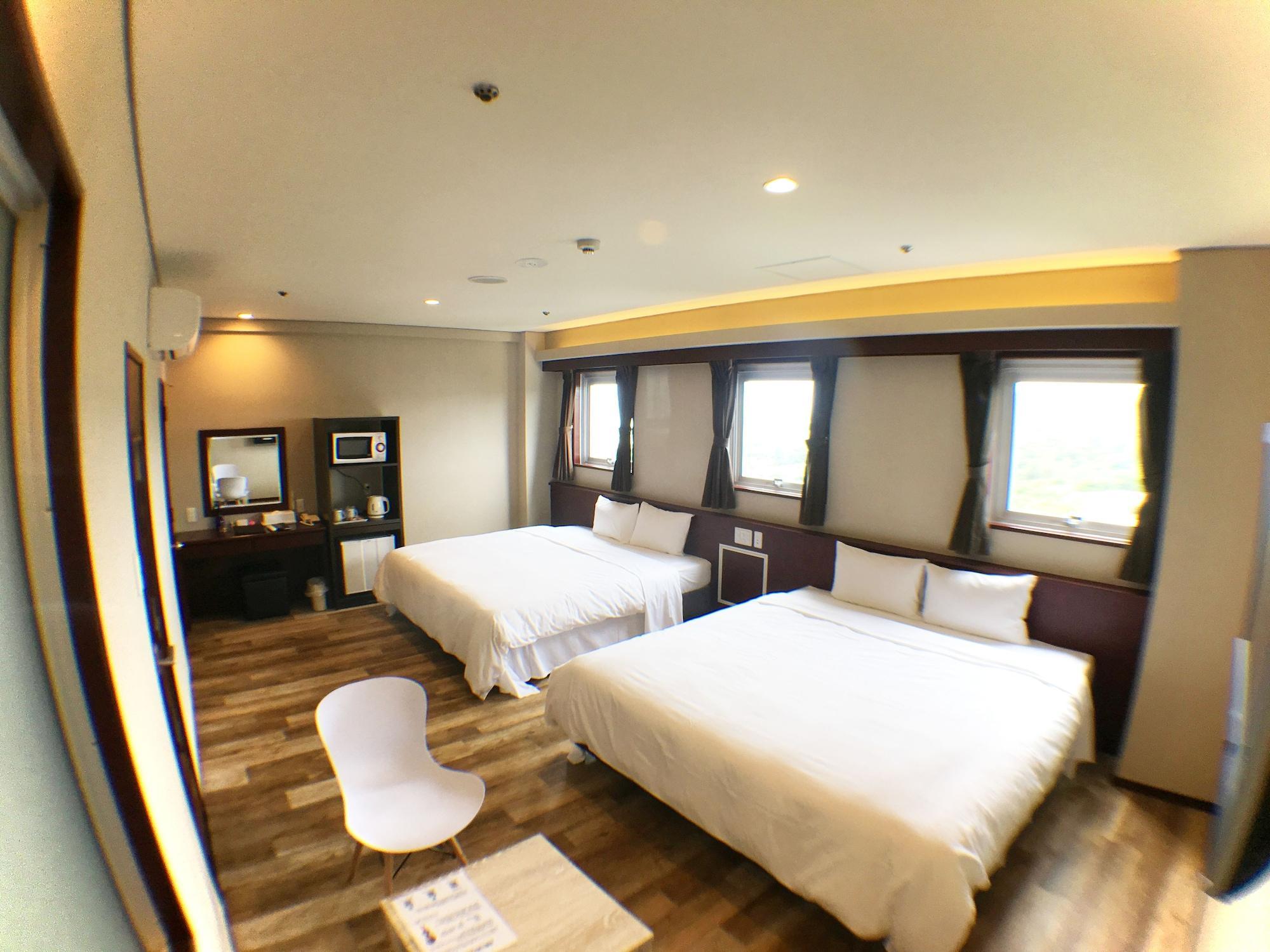 Rycom Crystal Hotel Okinawa Екстериор снимка