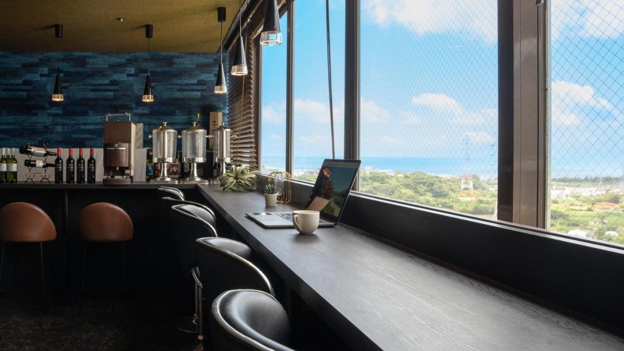 Rycom Crystal Hotel Okinawa Екстериор снимка