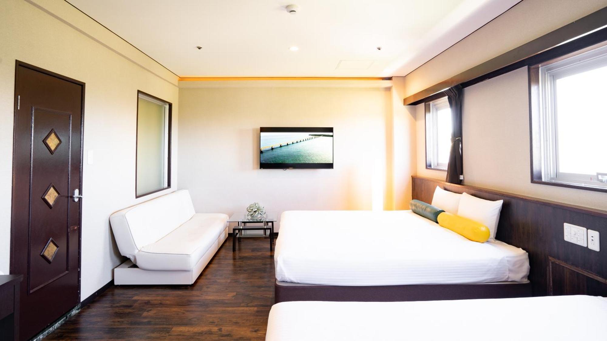 Rycom Crystal Hotel Okinawa Екстериор снимка